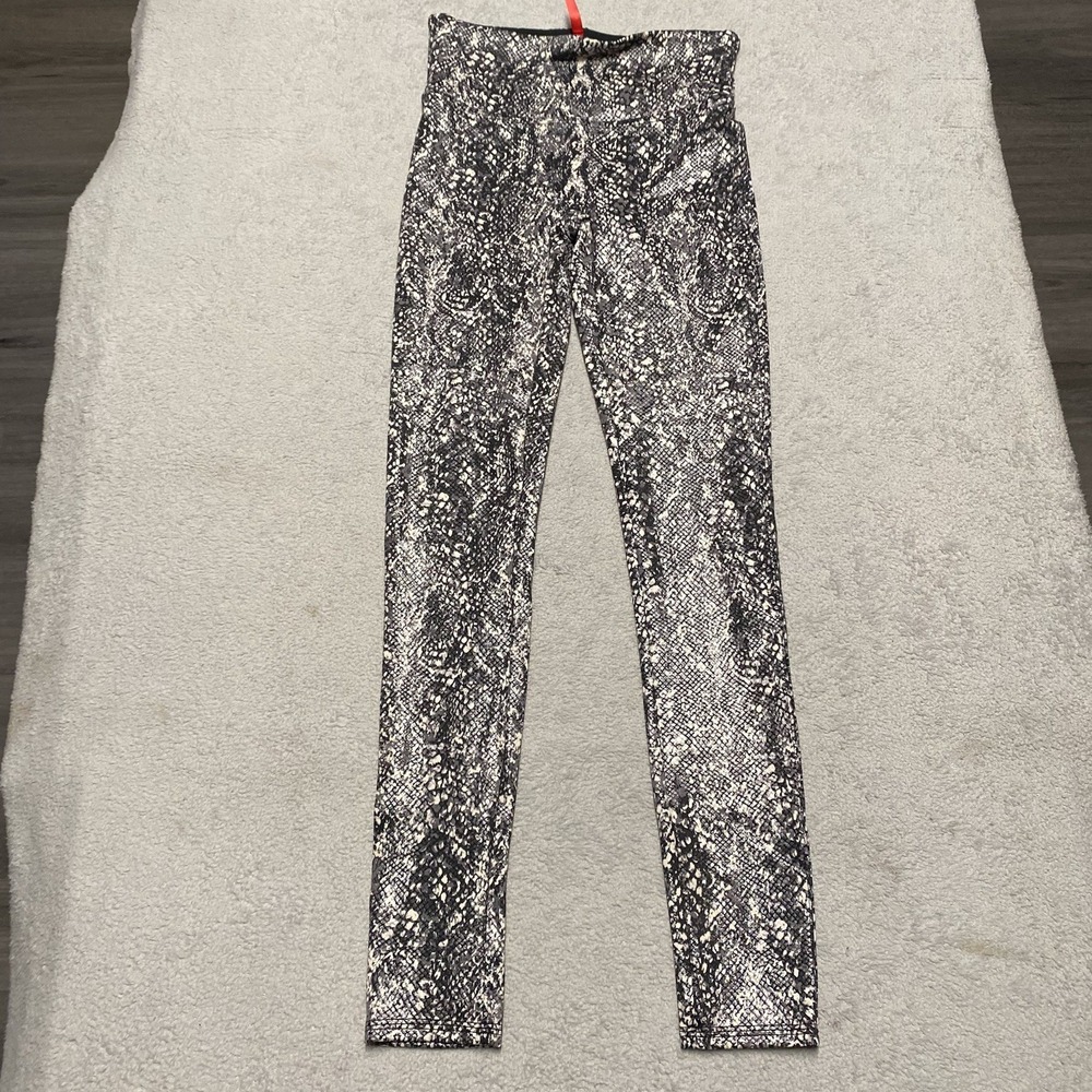 Spanx Snake Print‎ Shine Leggings Small Shape Pull On